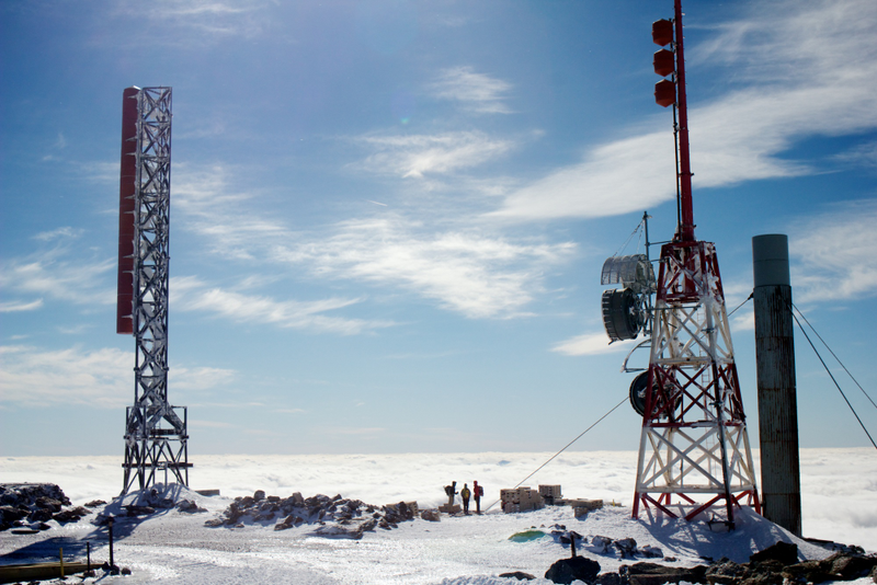 Illustration for article titled I Climbed The Windiest Mountain In The World, In Winter